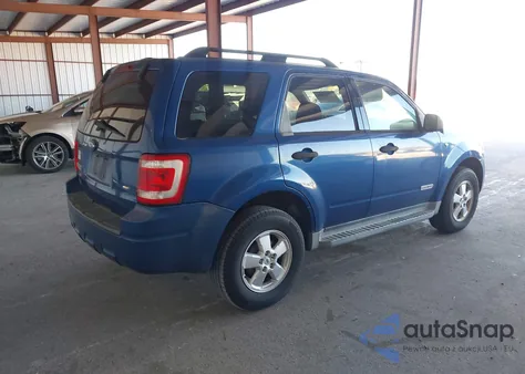 2008 Ford Escape Xlt z USA, uszkodzony, nr VIN 1FMCU031X8KA57503